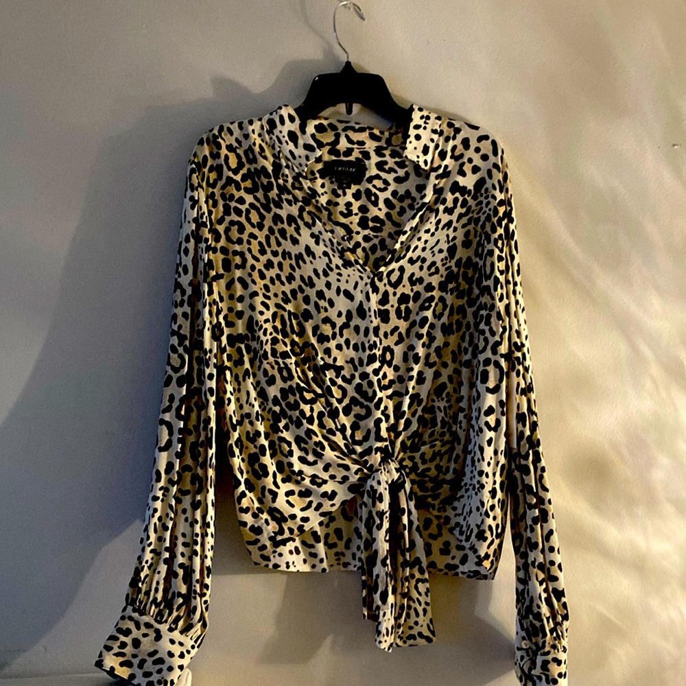 Karen Kane Leopard Pattern Blouse